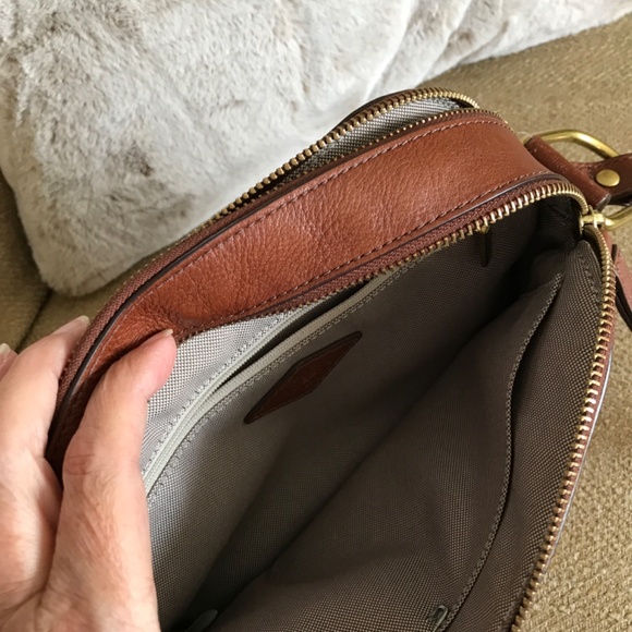 Fossil Elle Crossbody - Picture 7 of 10